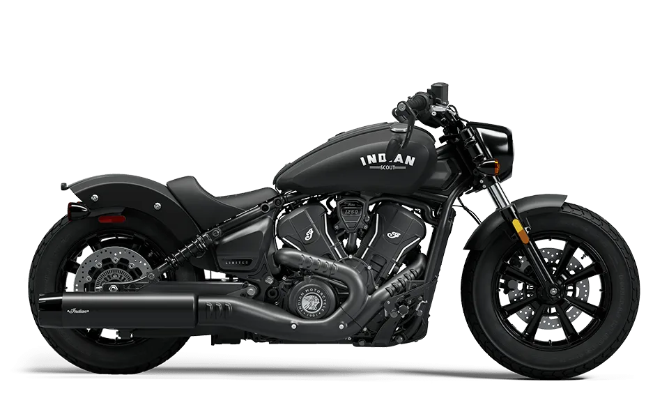 Scout Bobber Black Smoke (2025)